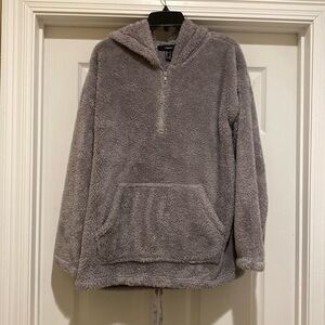Forever 21 women’s purple hoodie medium